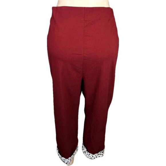 Disney +5 Ruby Red Stretch High Waist Villian's Cruella Graphic Cuff Capri Pants - Picture 4 of 6